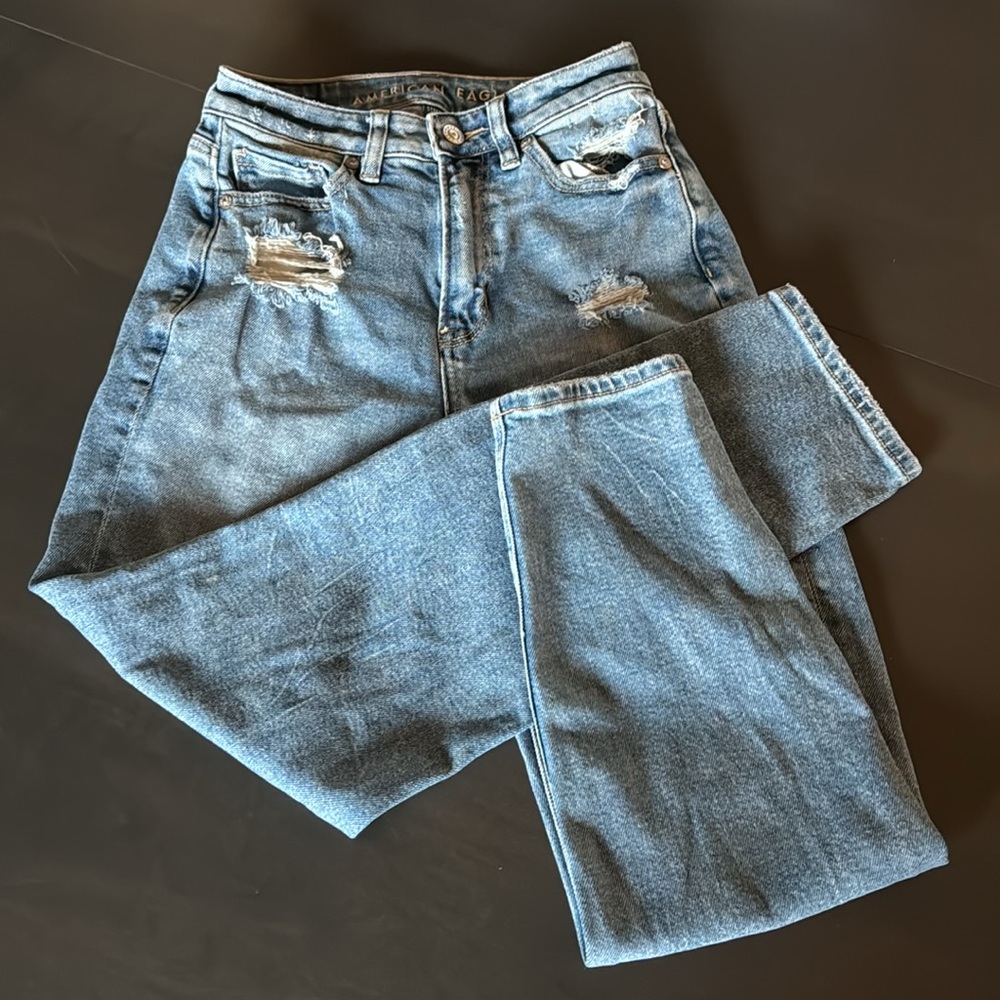 American Eagle Mom Straight Jeans 00 Short Stretch Distressed Denim